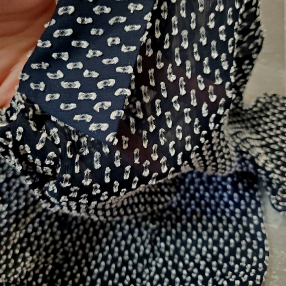 Claudie Pierlot Paris "Ruffled Shirt Dress". Textured. Navy Blue & White. 4 US. - Picture 12 of 15